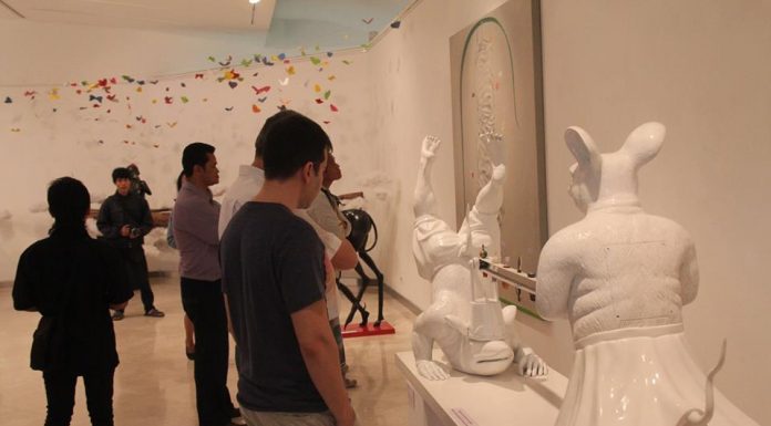 Menjadi Wanita dalam Karya Laksmi Shitaresmi