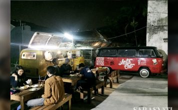 Selangkah dari Sekolah, Resto Pun Ramah di Kantong